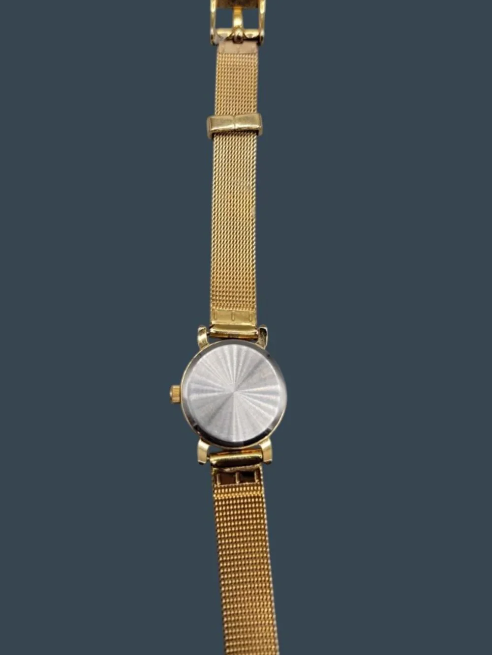 Vintage Shannons Ladies Watch Gold Tone Mesh Band Polished Case 20.5mm 7